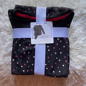 Gillian & O’Malley thermal pajamas.  Size Medium, 2 piece black polka dots